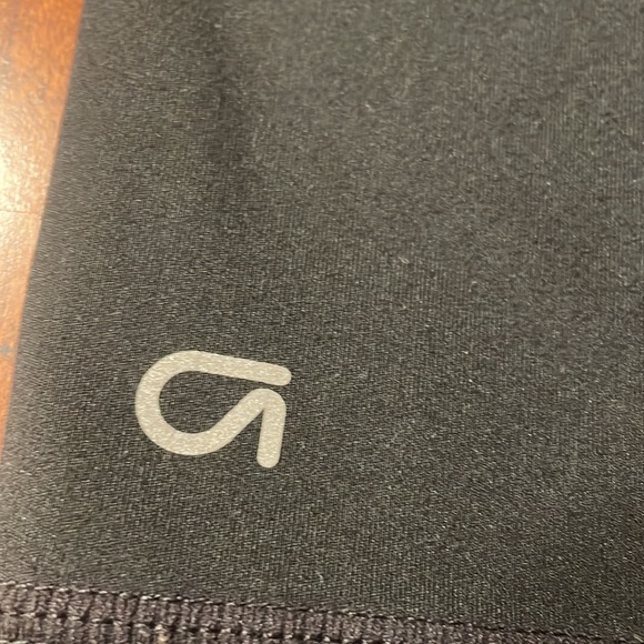 Gap capri workout legging with mesh - Picture 6 of 6